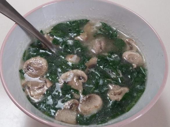 Egg Drop Soup with Shredded Chicken