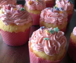 Buttery Vanilla Cupcakes