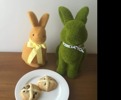 Hot Cross Bun Shortbread