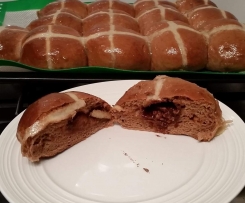 surprise hot choc cross buns