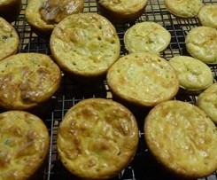  Zucchini and bacon mini quiches 