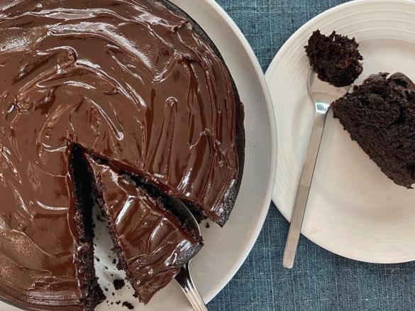 Chelsea Winter's Crazy Italian chocolate cake (egg free, dairy free)