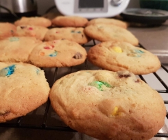 M&M Biscuits