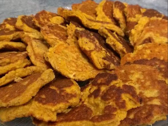 Almond, Spelt & Date Pancakes 