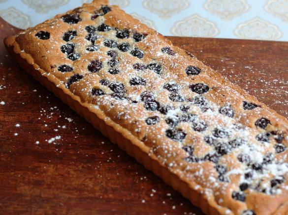 Blueberry and almond tart