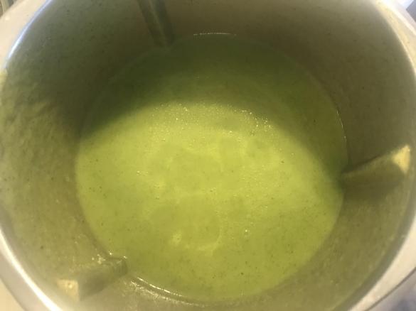 Zucchini and Lettuce Soup