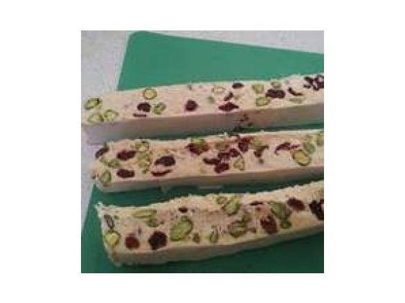 Nougat with Cranberry, Coconut and pistachio 