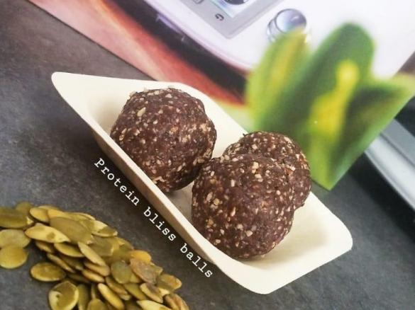 Protein bliss balls