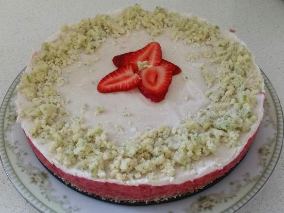 BERRY FROSTY FESTIVE CAKE (GF, DF, EF)