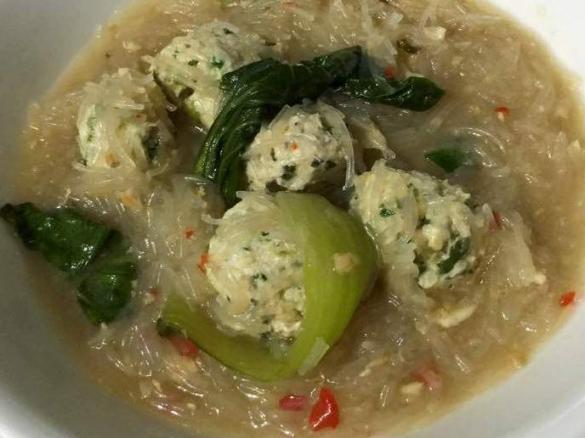 Clone of Vietnamese Chicken Meatball & Noodle Soup