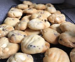 White Choc & Craisin Cookies