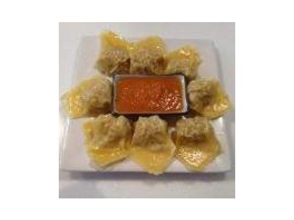 Steamed Dumplings with Dipping Sauce