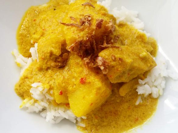 Kari Ayam - Chicken Curry