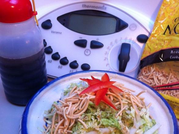 Oriental fried noodle salad