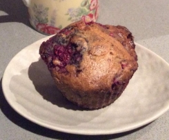 Raspberry & chocolate chip spelt muffins (dairy free)
