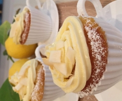 LEMON CURD CUP CAKES