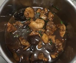 Fried shiitake mushroom with chicken