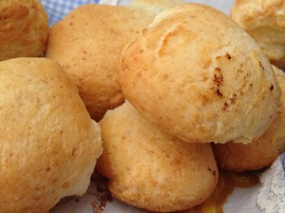 Rapha's Cheese Balls (Pao de queijo)