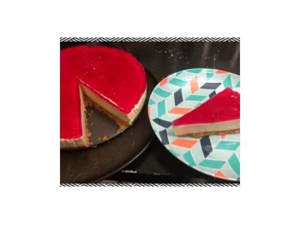 Easy Lemon Cheesecake with Raspberry Jelly