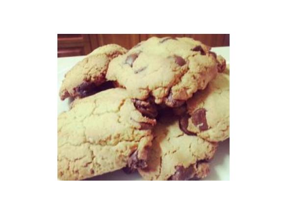 Quinoa & Chocolate Chip Cookies 