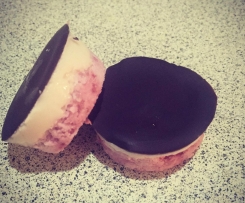 Strawberry & Coconut Bites 