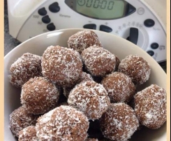 Peppermint Crisp Balls