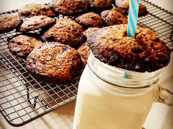 Guilt-free Choc Chip Cookies