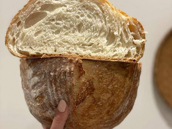 5 hours Dutch oven Bread