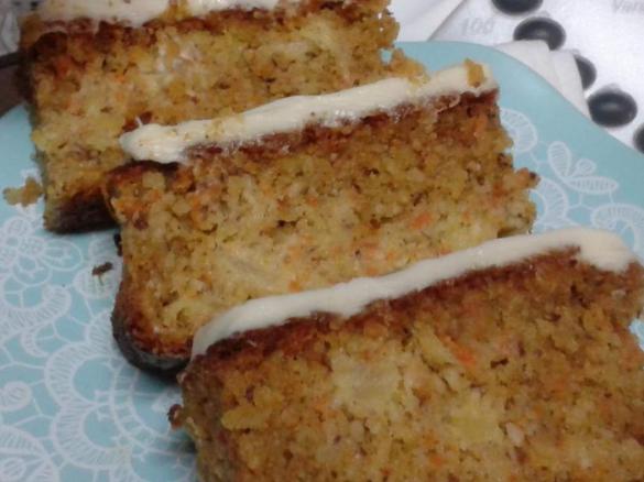 Carrot Cake with Almonds & Hazel Nuts