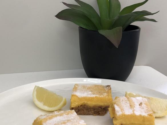Keto Lemon Slice