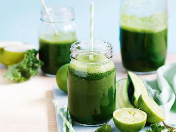 Keto Alkalising Green Smoothie