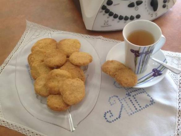 Lemon/Lime & Coconut Biscuits