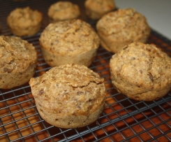 Kids Apple and Date Muffins
