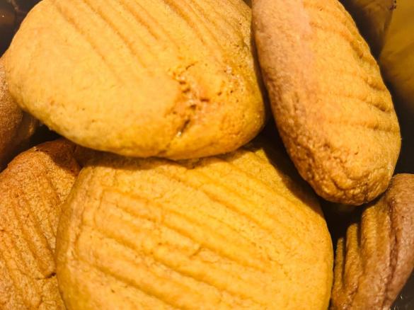 Edmonds Cookbook Hokey Pokey Biscuits