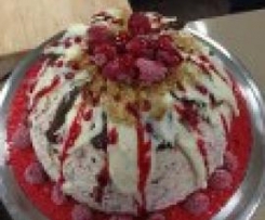 Raspberry cheesecake ice-cream