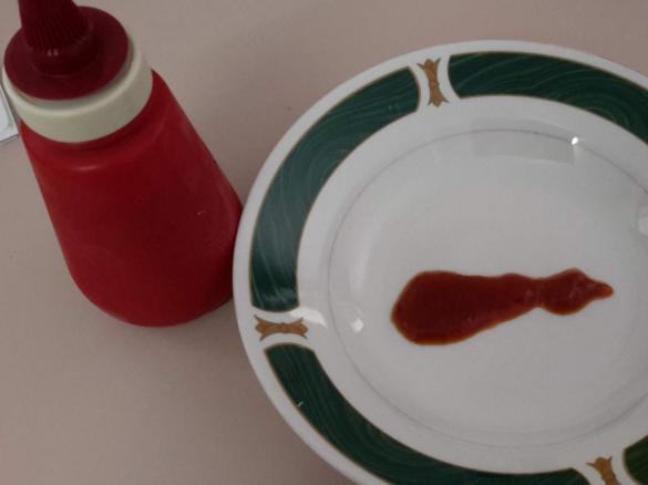 "Heinz" tomato sauce