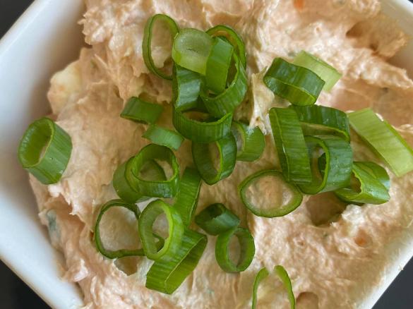 Easy salmon dip