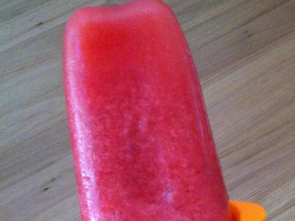 Watermelon-strawberry-mint icypoles