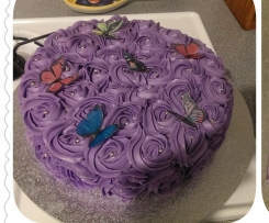 White chcolate mud with raspberry swirl and raspberry buttercream