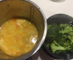 Winter vegetable soup with Asian flavours