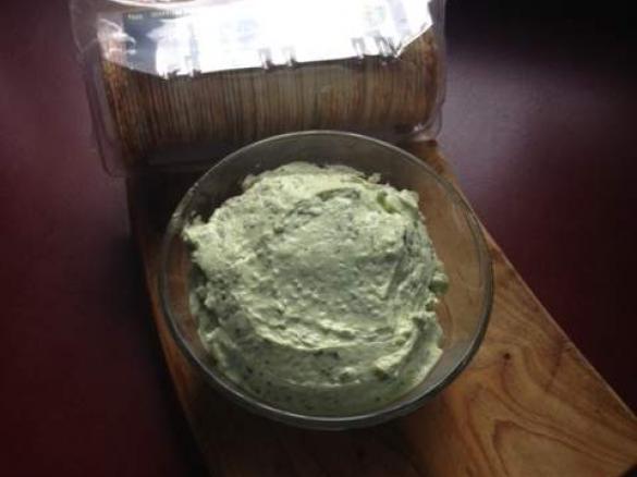 Creamy Basil Dip