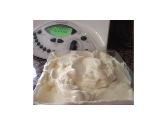 Clone of Traditional Lebanese Garlic paste / sauce / dip