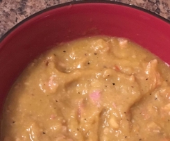 Mix lentils and bacon soup