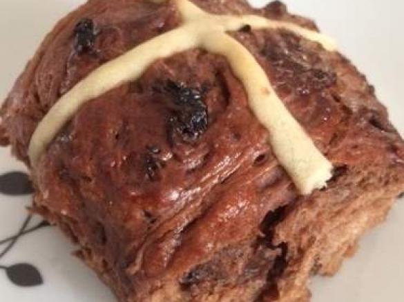 Herbert's Choc Cross Buns