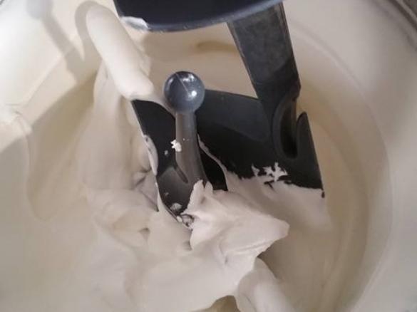 Royal icing for cookie decorating