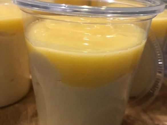 Lemon cheesecake pots