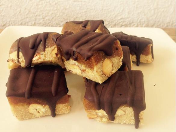 Raw Snickers Bar 