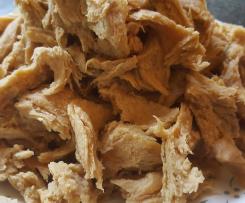 Shredded chicken style seitan (vegan meat)