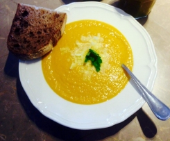 Roasted Pumpkin and Cauliflower Soup