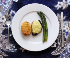 Caramalised Onion and Blue Cheese Sauce